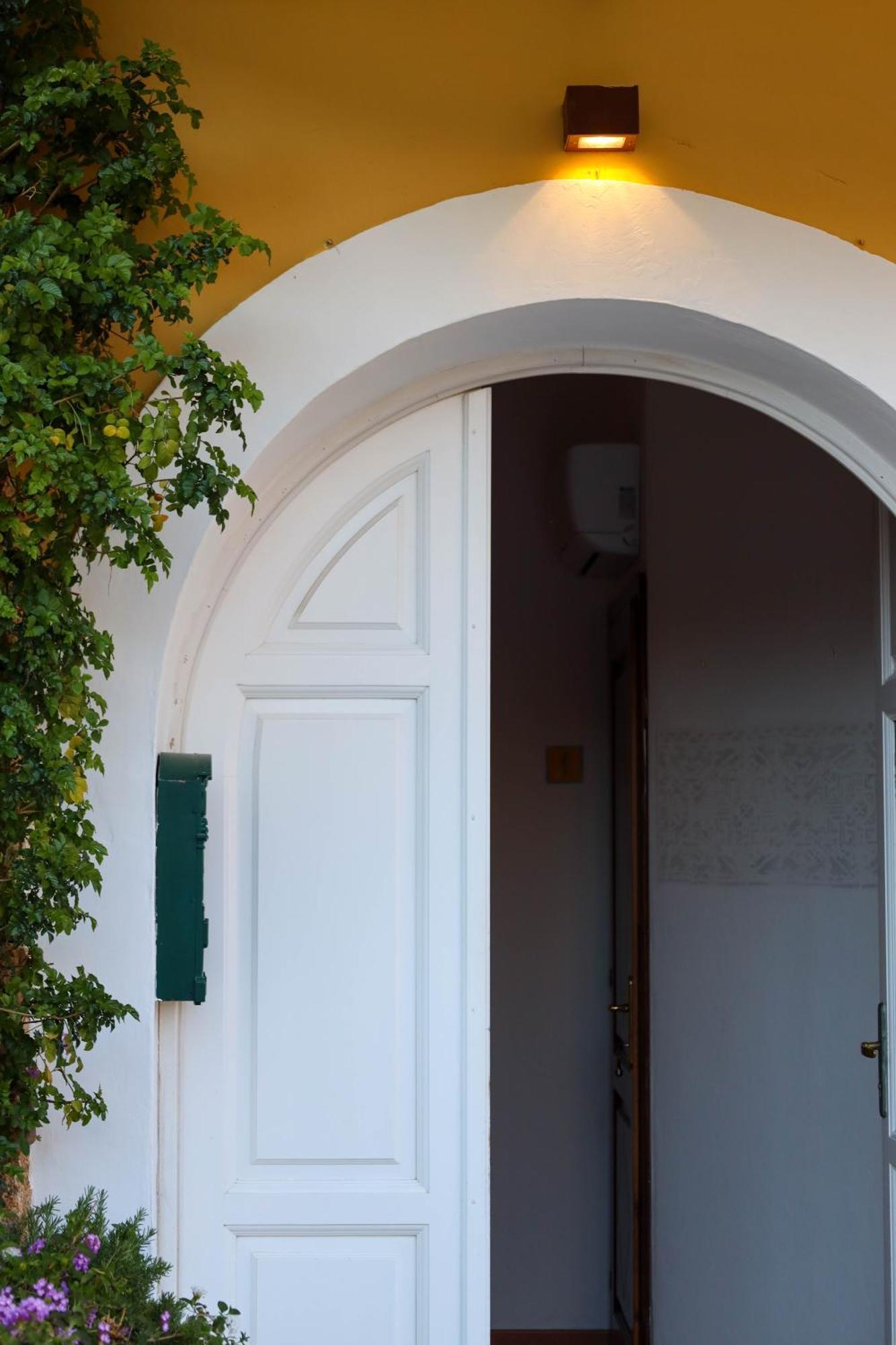 Boutique Hotel Sant'Andrea & Relais سان بانتاليو المظهر الخارجي الصورة