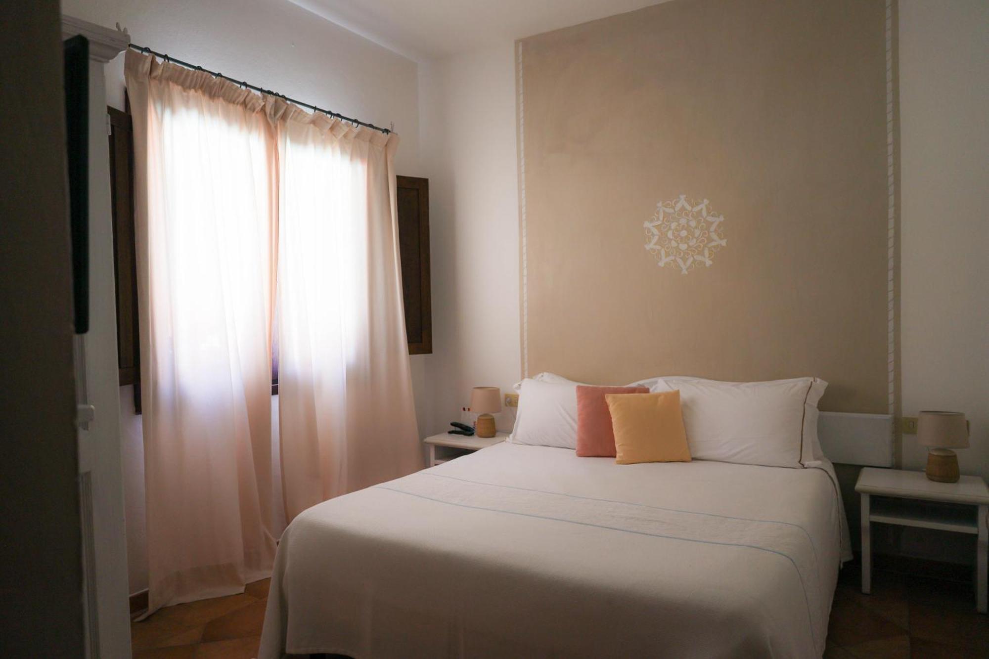 Boutique Hotel Sant'Andrea & Relais سان بانتاليو المظهر الخارجي الصورة